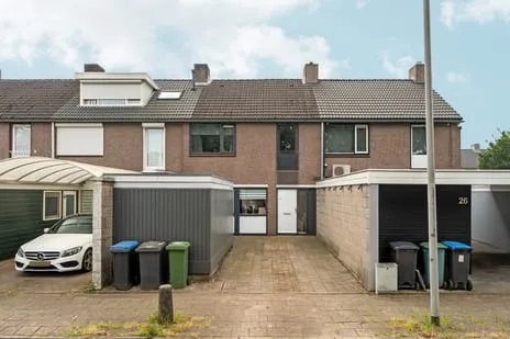 Tussenwoning te koop: Onstweddestraat 28, Vredenburg Arnhem