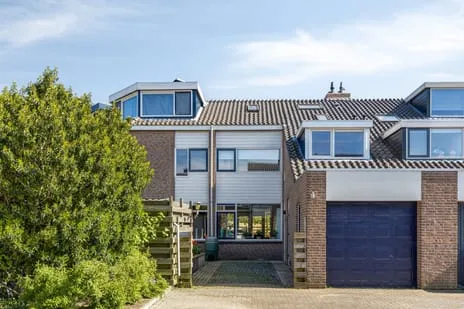Tussenwoning te koop: Onyx 42, Edelstenenwijk Heerhugowaard