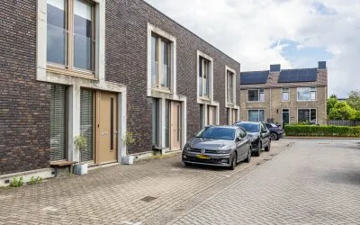 Tussenwoning te koop: Onyxstraat 5, Vinkhuizen-Zuid Groningen