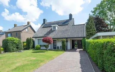 Vrijstaande woning te koop: Onze Lieve Vrouwestraat 76, Zegge Zegge