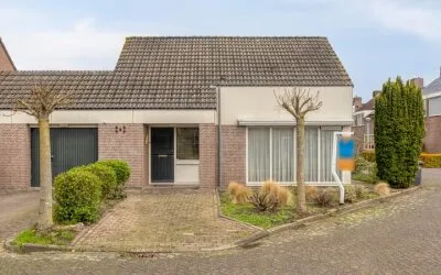 Tussenwoning te koop: Onze Lieve Vrouweschutsstraat 8, Vlijmen