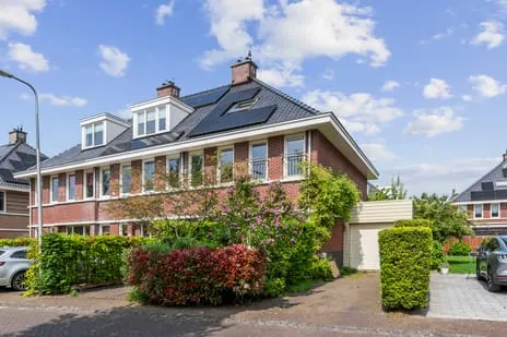 Hoekwoning te koop: Ooievaarlaan 8, Dichters- en Vogelbuurt Heemstede