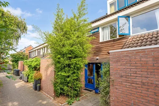 Tussenwoning te koop: Ooievaarsbek 19, Purmerend