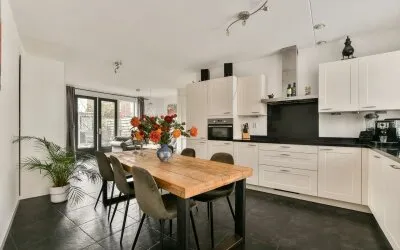Tussenwoning te koop: Oossaander Hoop 14, Kadoelen Amsterdam