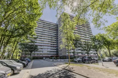 Appartement te koop: Oost-Dorsch 142, Poelenburg Zuid Zaandam