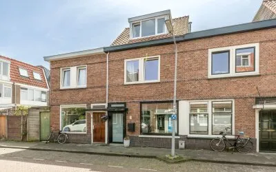 Tussenwoning te koop: Oost Indiëstraat 82, Leidsebuurt-west Haarlem