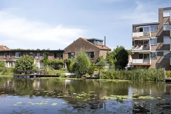 Hoekwoning te koop: Oostboezemkade 1, Gouda