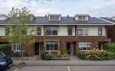 Tussenwoning te koop: Oostdaallaan 13, Groot Deijleroord en Ter Weer Wassenaar
