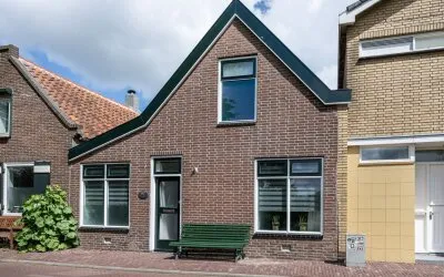 Tussenwoning te koop: Oostdijk 67, Middelharnis westplaat Middelharnis