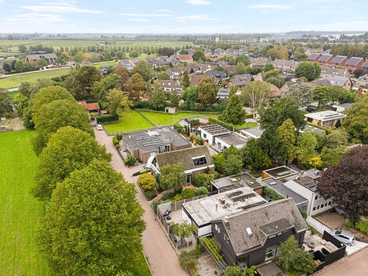 Vrijstaande woning te koop: Oosteinde 1, Heerjansdam