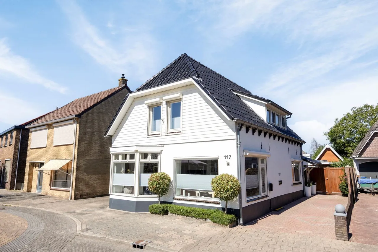 Twee-onder-één-kap te koop: Oosteinde 117, Scherpenzeel (Ge)