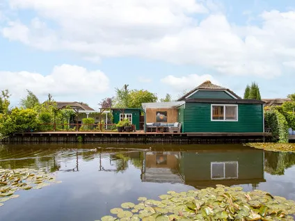 Vrijstaande woning te koop: Oosteinde 11H90, Recreatiepark Oosteinde Moordrecht