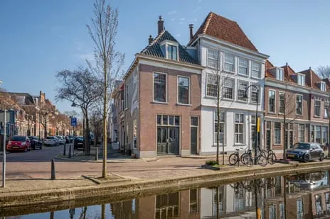 Tussenwoning te koop: Oosteinde 214, Centrum-Zuidoost Delft