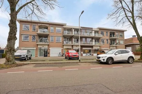 Appartement te koop: Oosteinde 25, Heino Centrum Heino