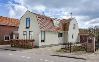 Vrijstaande woning te koop: Oosteinde 40, Berkhout