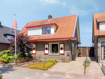 Twee-onder-één-kap te koop: Oosteinde 41, Scherpenzeel Scherpenzeel