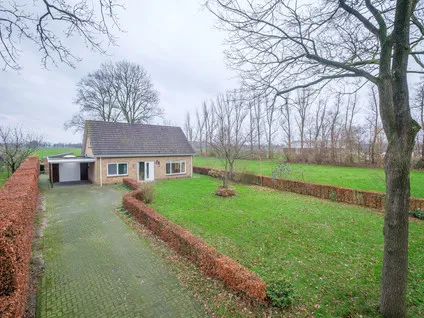 Vrijstaande woning te huur: Oosteinde 64A, Verspreide huizen Oosteinde Nieuwleusen