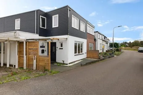 Twee-onder-één-kap te koop: Oosteinderlaan 26, Buitengebied Hillegom