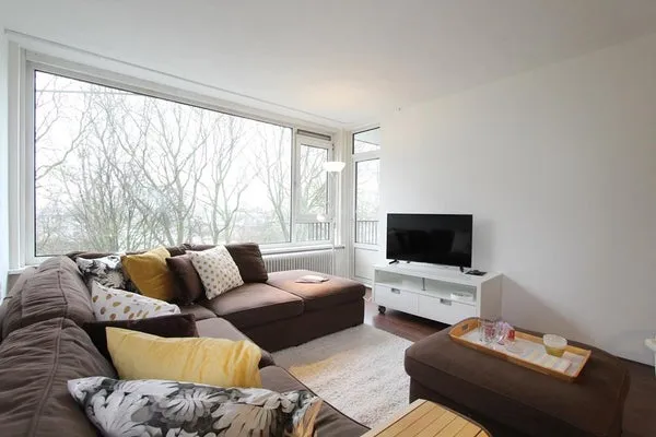 Huurwoning: Oostelijk Halfrond 97 in Amstelveen - €2.400 per maand - 73m²