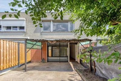 Tussenwoning te koop: Oosterbeekstraat 53, Dongewijk Noord Tilburg