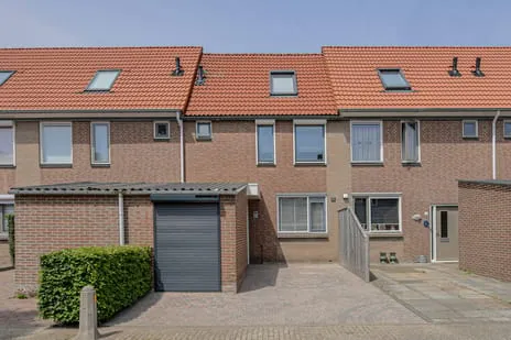 Tussenwoning te koop: Oosterbeemd 50, Beemdenbuurt Oosterhout (Nb)