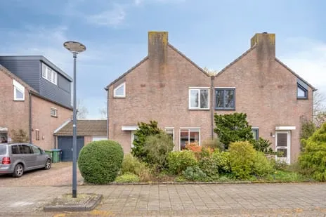 Tussenwoning te koop: Oosterbeemd 71, Beemdenbuurt Oosterhout (Nb)