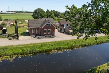 Vrijstaande woning te koop: Oosterdiep OZ 112, Oosterdiep Emmer-Compascuum