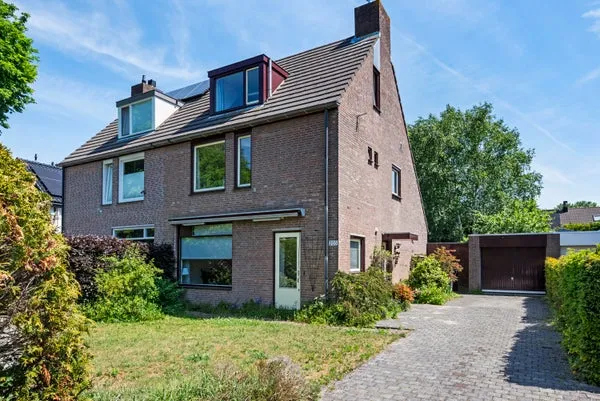 Semi-detached for sale: Oosterduinweg 205, Aerdenhout-Centrum Aerdenhout