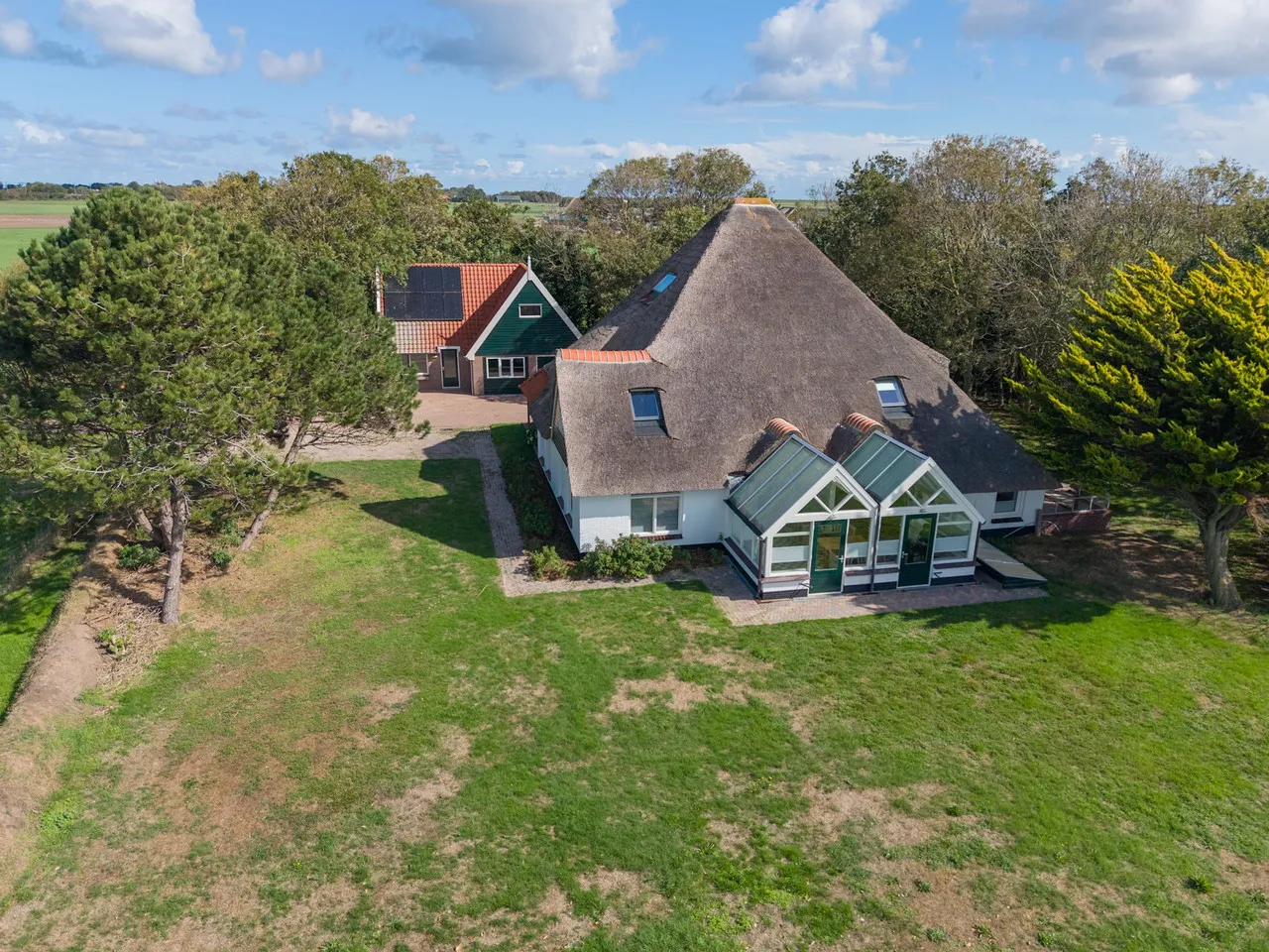 Vrijstaande woning te koop: Oosterenderweg 34, Oosterend