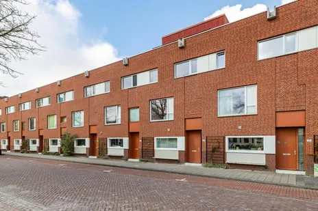 Tussenwoning te koop: Oosterhamrikkade 84G, Professorenbuurt Groningen