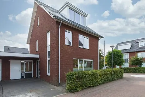 Hoekwoning te koop: Oosterhoogte 1, Talud Oosterbeek
