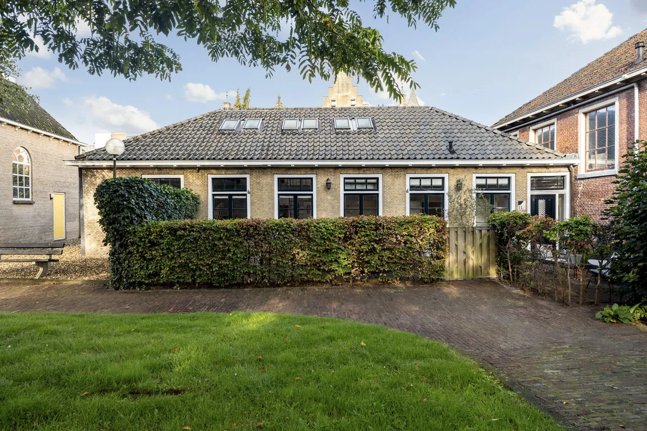 Hoekwoning te koop: OOSTERKADE 11A, Leeuwarden