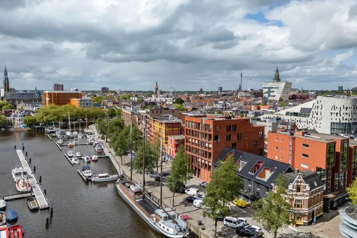 Appartement te koop: Oosterkade 12-8, Binnenstad-Oost Groningen