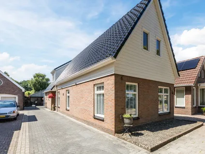 Vrijstaande woning te koop: Oosterkade 13, Dideldom Stadskanaal