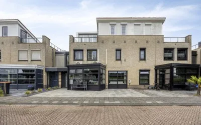 Tussenwoning te koop: Oostermoer 19, Landstrekenwijk Oost Lelystad