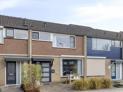 Tussenwoning te koop: Oosterscheldestraat 86, Terneuzen