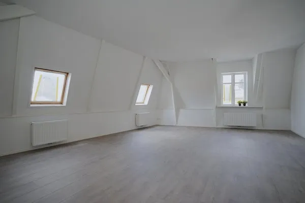 Woning te huur: Oostersingel, Binnenstad-Oost Groningen