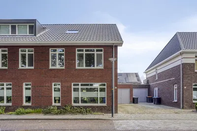 Huurwoning: Oosterstraat 6A in Enschede - €6.000 per maand - 149m²
