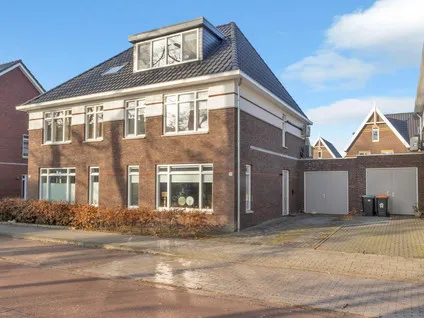 Tussenwoning te koop: Oosterstraat 7A, De Laares Enschede