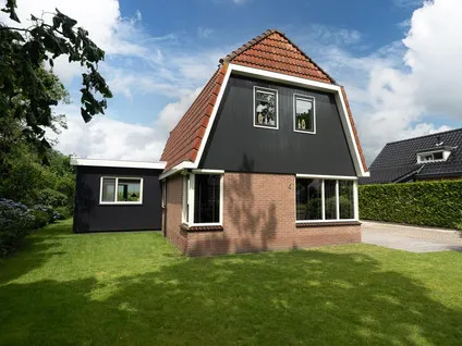 Vrijstaande woning te koop: Oosterstreek 103, Oosterstreek Oosterstreek