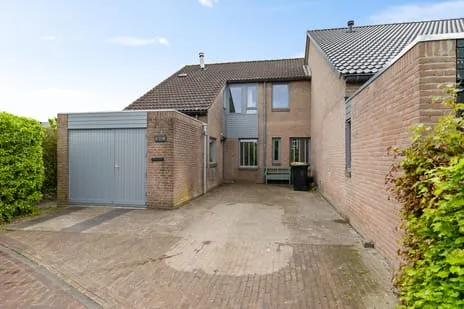 Hoekwoning te koop: Oosterveld 24, Rolde Rolde