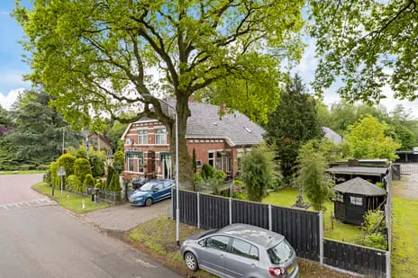 Twee-onder-één-kap te koop: Oosterwijk WZ 46, Oranjedorp Nieuw-Dordrecht