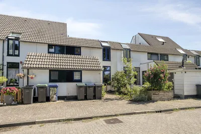 Terraced house for sale: Oostgriend 105, Kolkgriend en Oostgriend Almere
