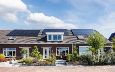 Tussenwoning te koop: Oostkerkestraat 8, Kern Borssele Borssele