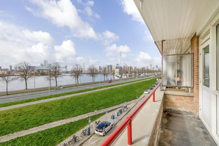 Studio te koop: Oostmaaslaan 147B-03, Rotterdam