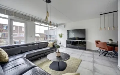 Appartement te koop: Oostmaaslaan 293, Rotterdam