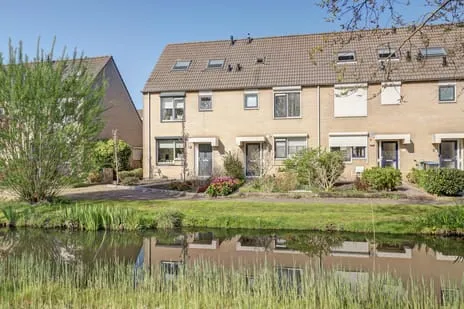 Tussenwoning te koop: Oostmolenpad 61, Molenbuurt Gouda