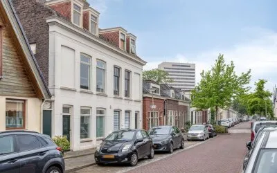Tussenwoning te koop: Oostsingel 66, Singelkwartier Schiedam