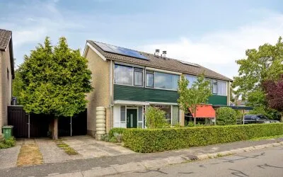 Tussenwoning te koop: Ooststeeg 119, De Weiden Wageningen