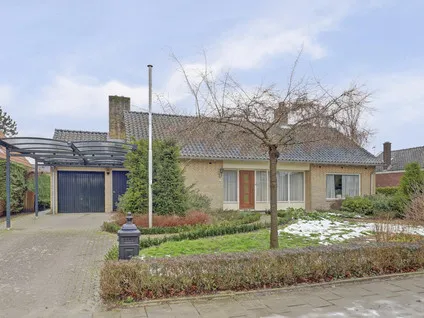 Vrijstaande woning te koop: Ooststraat 20, Nieuwerkerk Nieuwerkerk